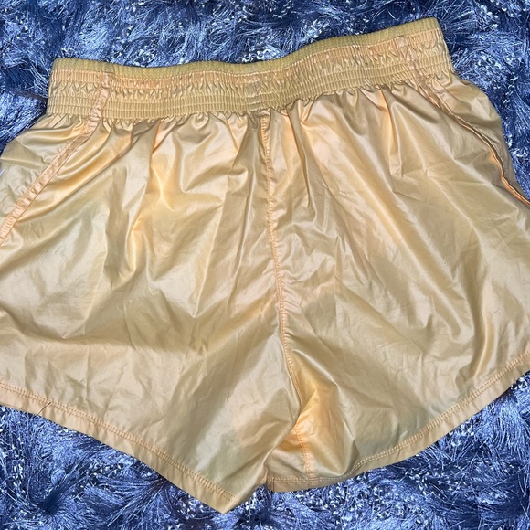 Nike Run Shorts - Picture 4 of 4